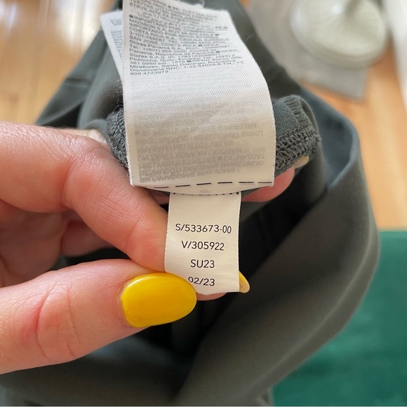 ATHLETA Transcend Stash Tight High Rise Bali Green Yoga Leggings 533673 EUC XS - Picture 12 of 12